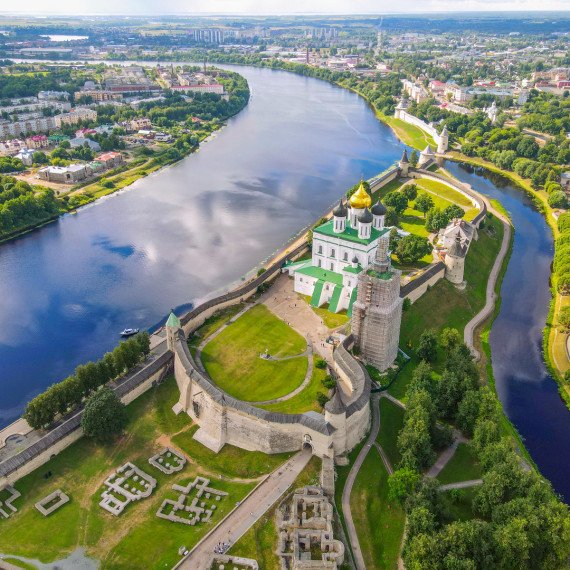Тур Великий Новгород Псков Изборск Печоры и 3 крепости. Главное фото