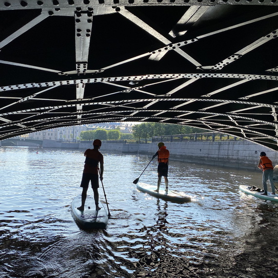 Прогулка на Sup-серфе вдоль Спаса на Крови - изображение 1 Прогулка на Sup-серфе вдоль Спаса на Крови - изображение 1