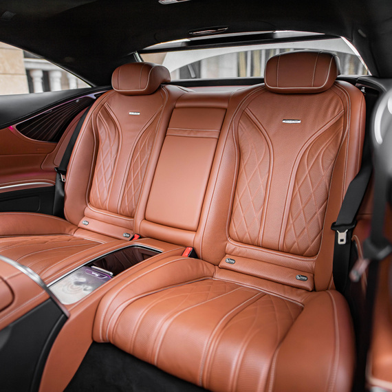 Аренда автомобиля Mercedes S63 coupe AMG. Фото 8