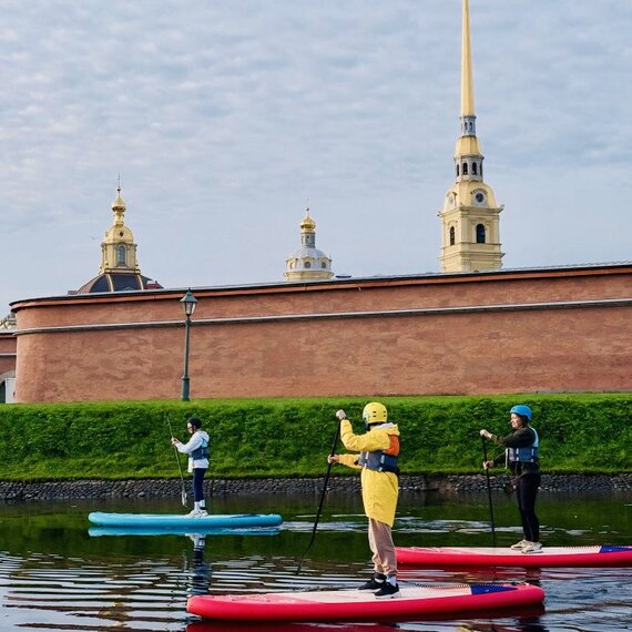 Прогулка на Sup-серфе к крейсеру 