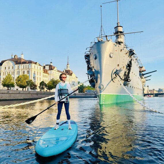 Прогулка на Sup-серфе к крейсеру "Аврора". Главное фото