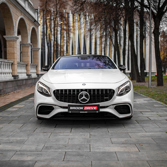 Аренда автомобиля Mercedes S63 coupe AMG. Фото 10