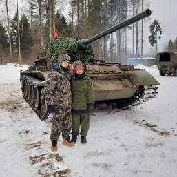 Катание на танке Т-34 Мать Родина