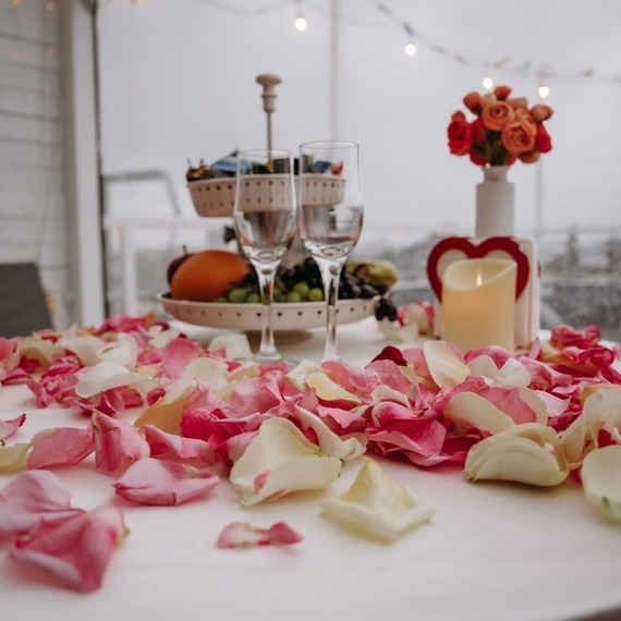 Подарочный сертификат на свидание на крыше в Спб