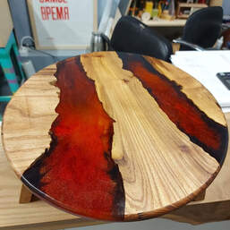 Мастер-класс Винный столик из дерева с эпоксидной смолой