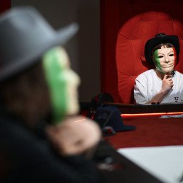 Мафия с падающими стульями