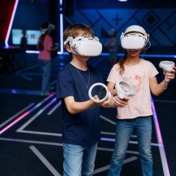 Игра в виртуальную реальность ПРОМО