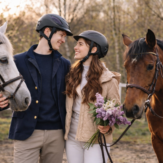 Конная прогулка по лесу - изображение 1