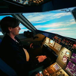 Полет в авиатренажере AIRBUS A320