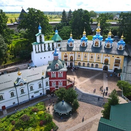 Тур Древние крепости и храмы Псков Изборск Печоры