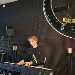 Индивидуальный урок фортепиано