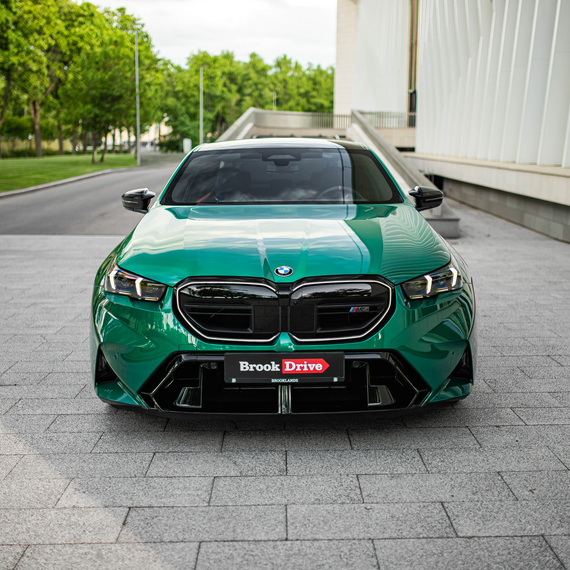 Аренда автомобиля BMW M5(G90). Фото 9