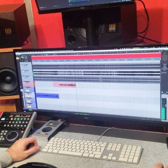 Запись песни в студии и видеосъёмка - изображение 3