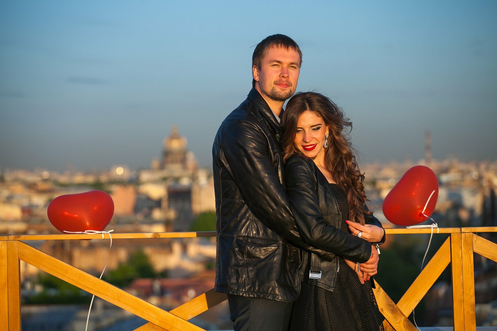 Подарочный сертификат на свидание на крыше в Спб