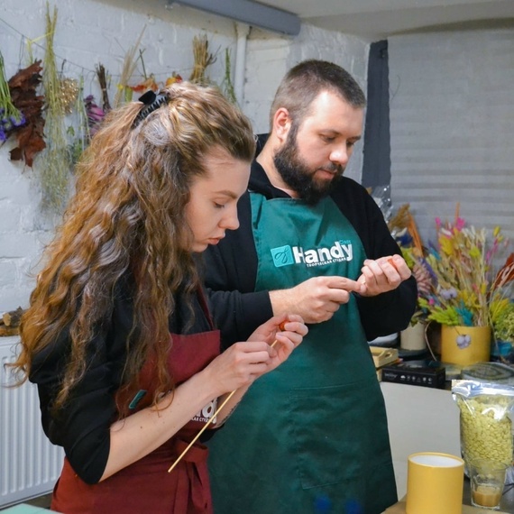 Романтическое свидание в формате творческого мастер класса. Главное фото