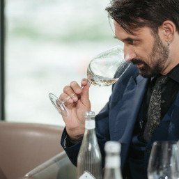 Дегустация вина «Как стать сомелье»