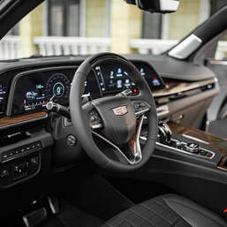 Аренда автомобиля Cadillac Escalade ESV