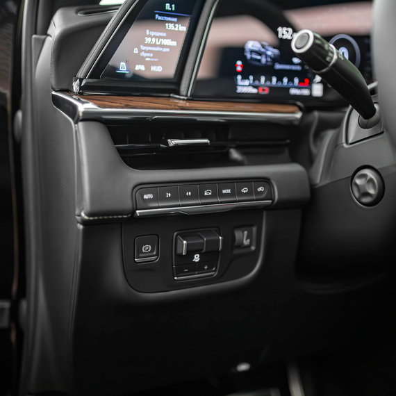 Аренда автомобиля Cadillac Escalade ESV. Фото 6