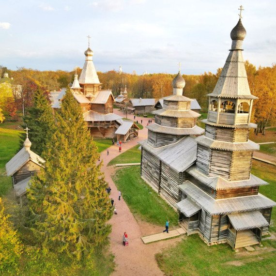 Экскурсия Сокровища двух городов за 1 день: Валдай и Великий Новгород. Главное фото