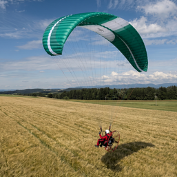 Полет на мотопараплане