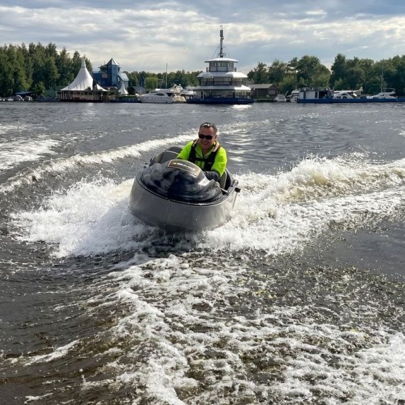 Катание на jet boat - изображение 1 Катание на jet boat - изображение 1