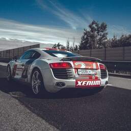 Заезд на Audi R8