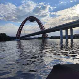 Прогулка на катере в район Москва Сити