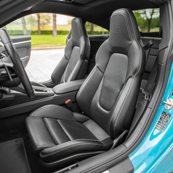 Аренда автомобиля Porsche 911 Carrera 4S. Фото 9