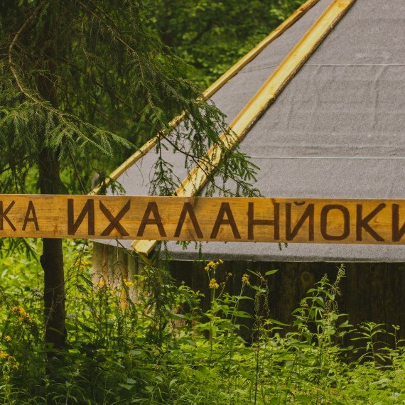 Тур Карельский колорит Рускеала долина водопадов хаски и лисы. Фото 6