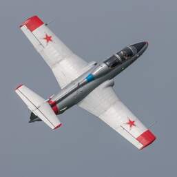 Высший пилотаж на реактивном самолете Л-29