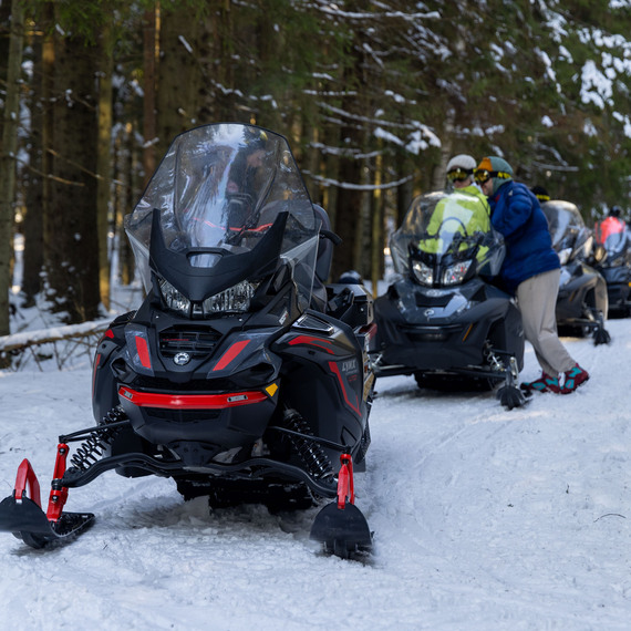 Зимний вихрь - прогулка на канадском снегоходе - изображение 2