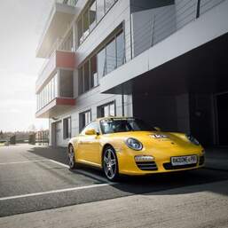 Заезд на Porsche 911 Carrera 4s