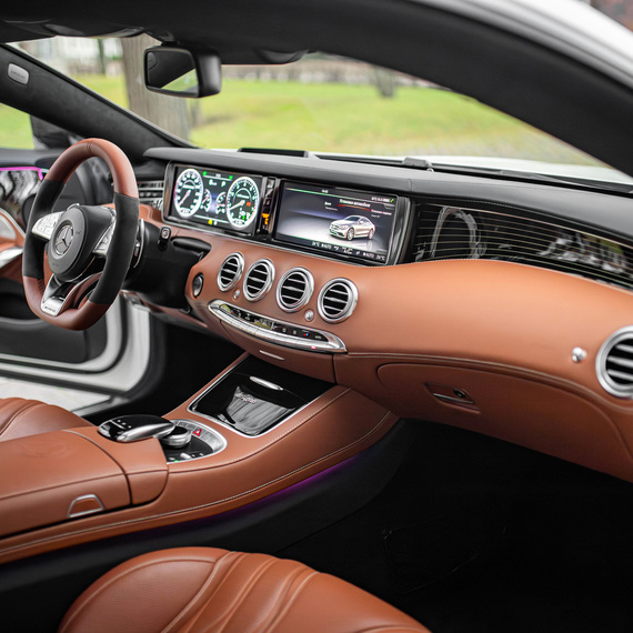 Аренда автомобиля Mercedes S63 coupe AMG. Фото 7
