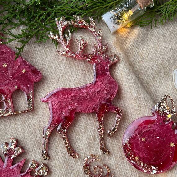 Мастер класс Новогодние изделия из эпоксидной смолы. Главное фото