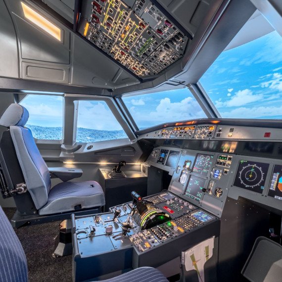 Полет на авиатренажере Airbus A320. Фото 10