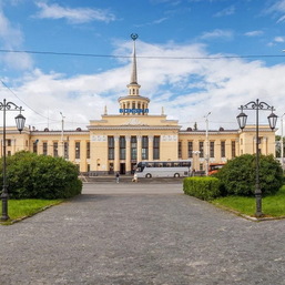 Гуляй, Москва в Карелии