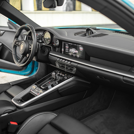 Аренда автомобиля Porsche 911 Carrera 4S - изображение 2