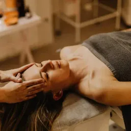 SPA-программа «Молочные ванны Клеопатры»