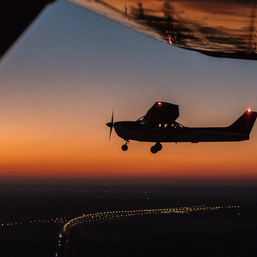 Ночной полет на самолете Cessna 172 для троих