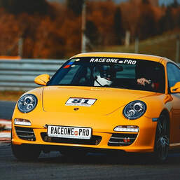 Заезд на Porsche 911 Carrera 4s
