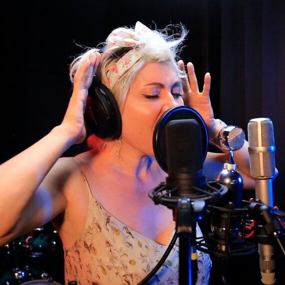 Запись песни в студии звукозаписи с подбором музыки - изображение 2