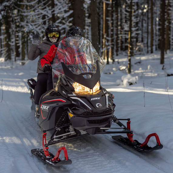 Зимний вихрь - прогулка на канадском снегоходе - изображение 2
