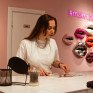 Урок по макияжу в студии Makeup Kitchen в Москве - превью 1