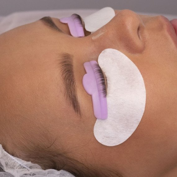 Ламинирование ресниц и бровей + Botox. Фото 3