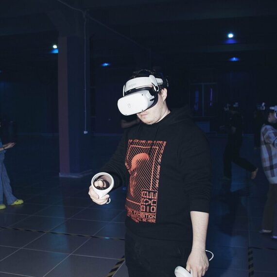 День рождения в клубе Виртуальной реальности - изображение 3