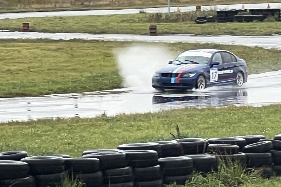 Курсы экстремального вождения в Санкт-Петербурге - Xpresent