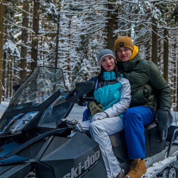 Зимний экстрим - катание на мощном канадском снегоходе - изображение 1