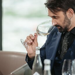 Дегустация вина «Как стать сомелье»