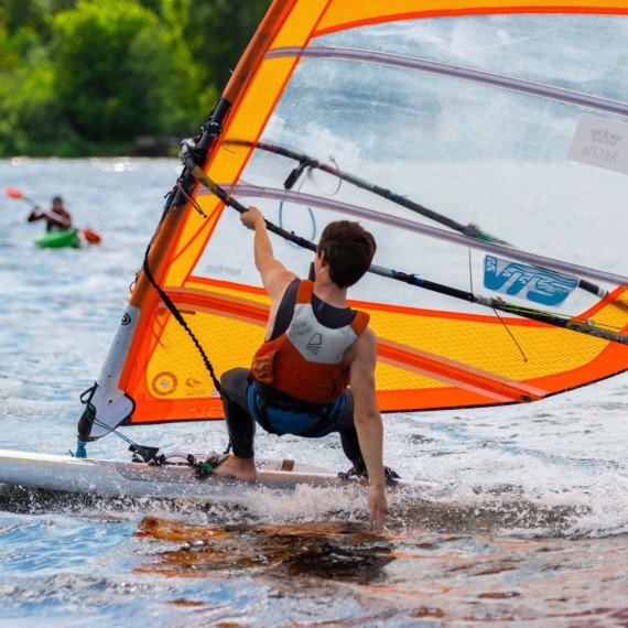 Индивидуальное занятие по виндсерфингу - изображение 4