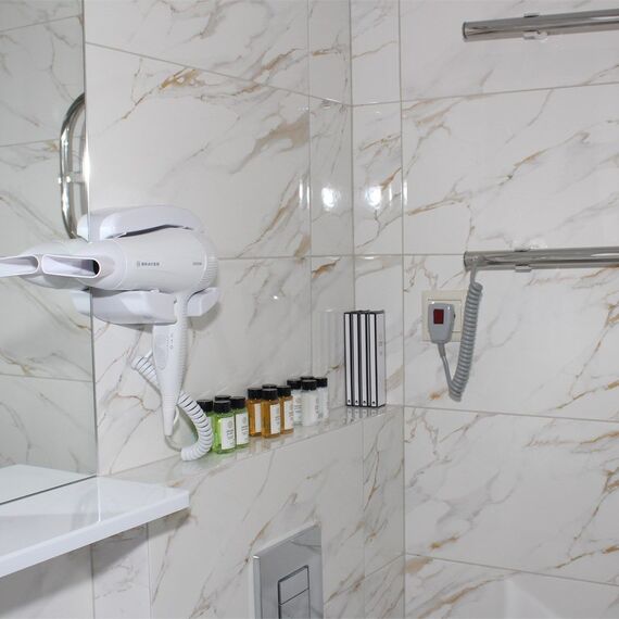 Люкс семейный  с балконом. Фото 9